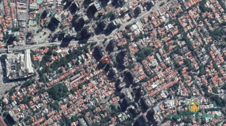 Imagem Aluga-se / Vende-se meia laje comercial na Faria Lima em prédio Reformado