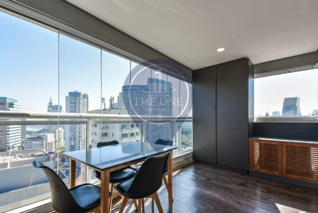 Imagem Studio de Luxo à Venda em Pinheiros - São Paulo-SP: 1 Quarto, 2 Salas, 1 Banheiro, 1 Vaga, 49m² de Pura Elegância!