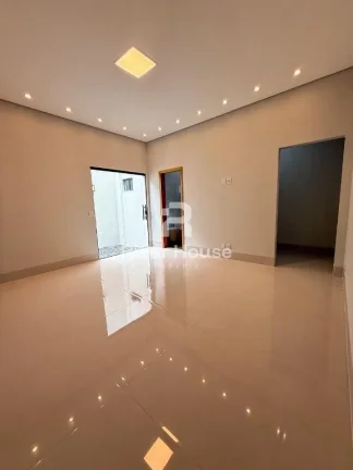 Imagem Casa Padrão à Venda no Jardim Universitário em Cuiabá