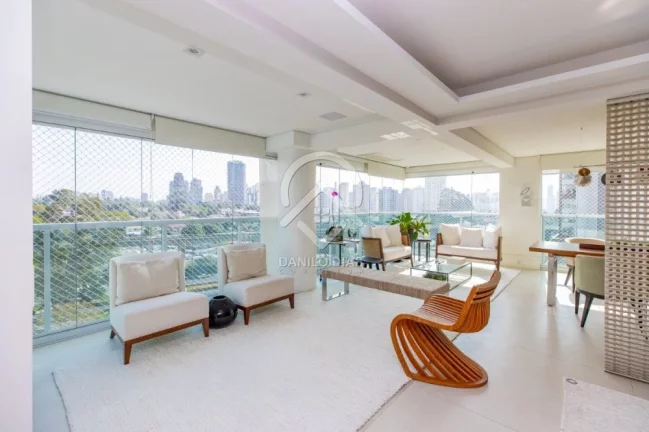 Imagem Apartamento com 4 Quartos à Venda, 251 m² em Campo Belo - São Paulo