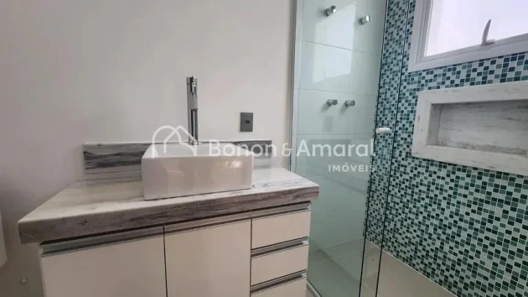 Imagem Casa a venda com 3 quartos no condomínio Jacarandás em Betel, Paulínia.

Sobrado amplo com living...