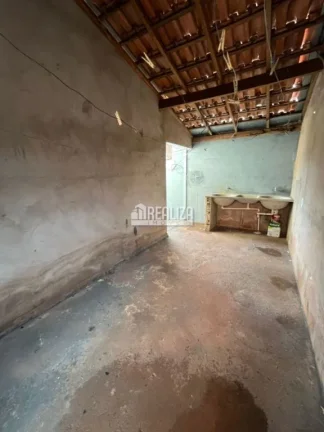 Imagem Vende-se casa no bairro Morada do Verde, com 2 quartos (sendo 1 suíte) – Igarapava/SP