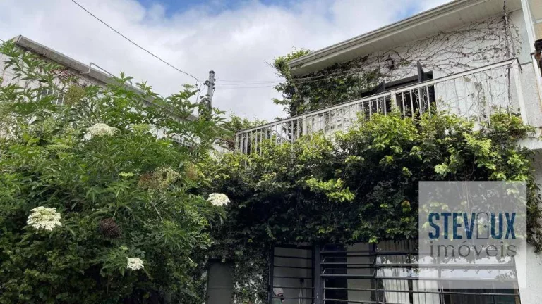Casa de Vila em Moema Pássaros