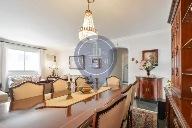 Imagem Apartamento de luxo à venda em Moema, São Paulo-SP: 4 quartos, 1 suíte, 2 salas, 4 banheiros, 3 vagas de garagem, 161m².
