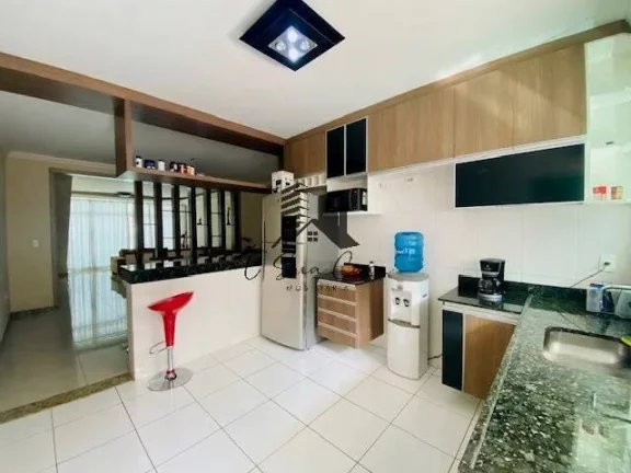 Imagem Casa a venda 3 quartos - Bairro Cabral - Contagem/MG