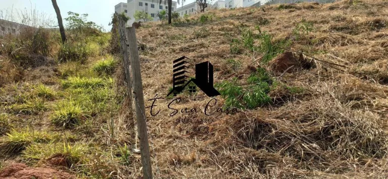 Imagem Lote / Terreno / Condomínio à venda Bairro Cabral Contagem MG