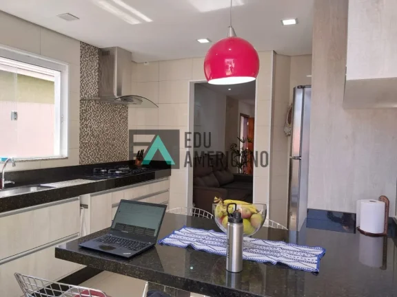 Imagem Casa com 2 suítes Atibaia
