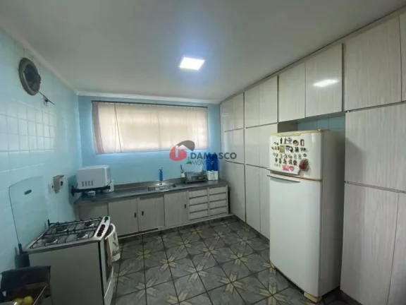 Imagem Casa à venda 2 Quartos, 10 Vagas, 237M², Campestre, Santo André - SP