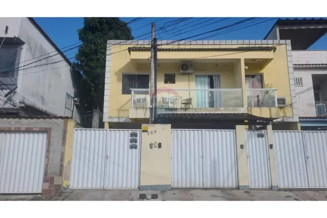 Imagem Casa com 2 quartos á venda em Oswaldo Cruz, Rio de Janeiro.
