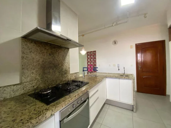 Imagem Apartamento com 3 dormitórios à venda, 134 m² por R$ 950.000,00 - Pompéia - Santos/SP