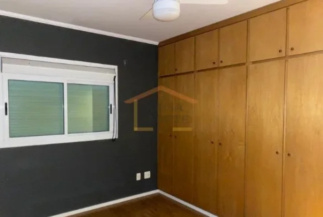 Imagem Apartamento no Campo Belo, 3 dormitórios, sendo 1 suite, 2 vagas e 141 m² area util.
Andar alto, v...