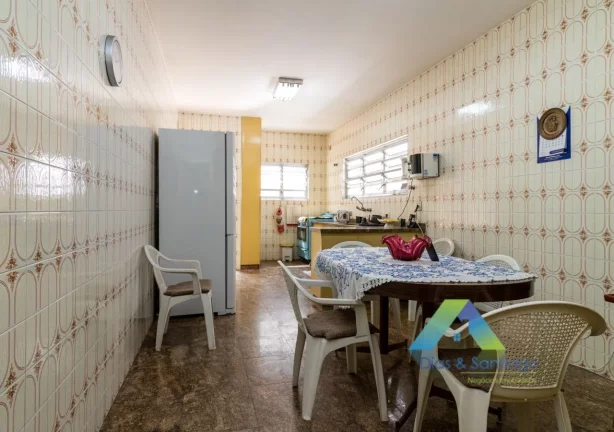Imagem Casa Assobradada com 4 dormitórios e 4 banheiros ao lado do Metrô Praça da Árvore em Vila da Saúde, São Paulo/SP