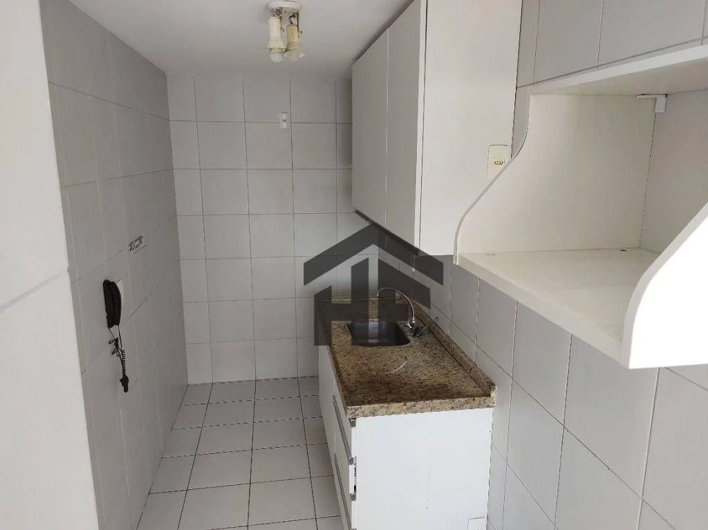 Imagem Apartamento com 3 Quartos para Alugar, 72 m² em Encruzilhada - Recife
