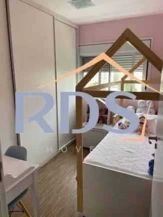 Imagem Vende apartamento de 105m² na Vila Olímpia com 3 quartos, 1 suíte, 1 lavabo.
