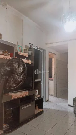 Imagem Casa de 3 dormitórios à venda por R$ 300.000,00 - Dirceu Arcoverde - Teresina/PI