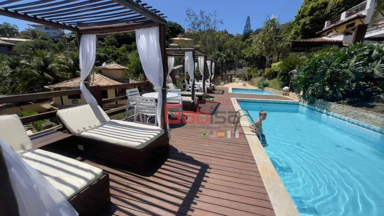 Imagem Casa com 2 dormitórios à venda, 120 m² por R$ 1.200.000,00 - Geriba - Armação dos Búzios/RJ