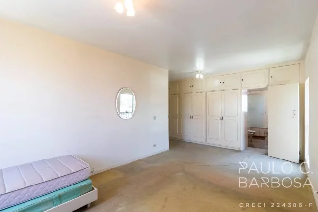 Imagem Itaim Bibi Venda - 3 dormitórios (1 Suíte) - 2 Vagas- 227m²