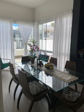 Imagem Casa à venda no bairro Centro - Tijucas/SC