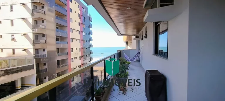 Imagem Apartamento Andar Alto com Vista para o Mar, 3 Quartos, Suíte, DCE e vaga de garagem na Praia do Morro