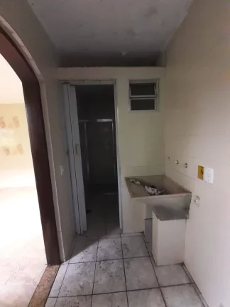 Imagem Casa para venda com 2 Dormitórios, 2 Banheiros e 2 Vagas de Garagem!