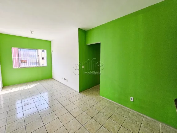 Imagem A 300 metros da Av José Bastos, com acesso rápido e fácil a locais como Escolas, parada de Ônibu...