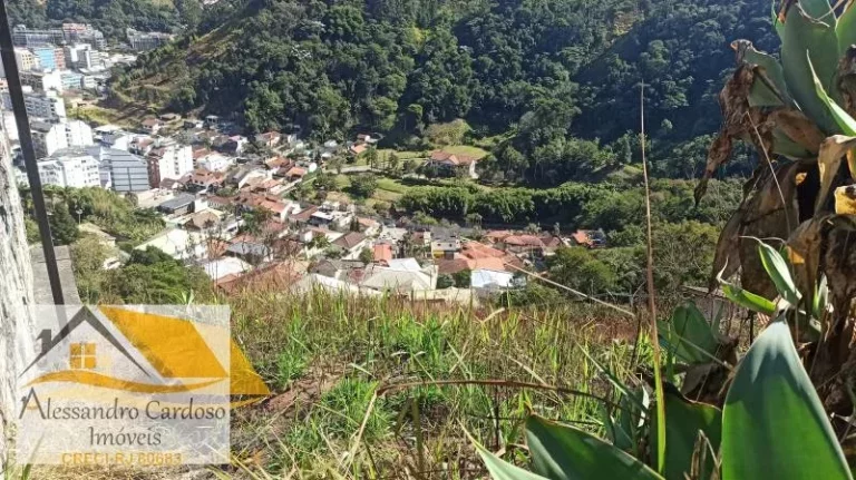 Imagem Vendo terreno no Centro de Friburgo com 644 mts²