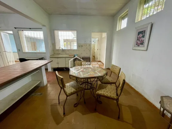 Imagem Casa Imperdível! Quase pé na areia e com uma vista deslumbrante do mar, esta é a oportunidade que...