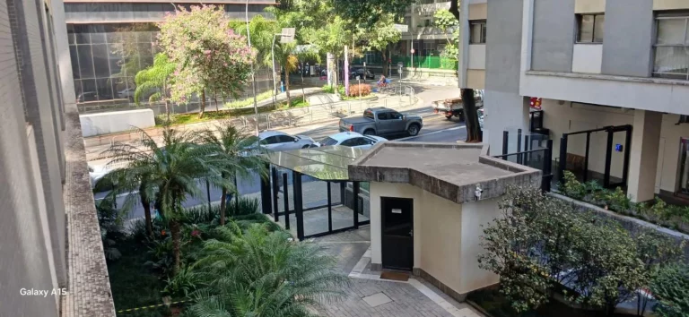 Imagem Apartamento com 3 dormitórios e vaga de garagem na Bela Vista