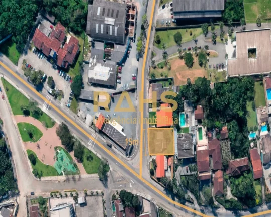 Excelente terreno à venda, há 03 minutos do centro! Terreno com 15 metros de frente, regular, com ...