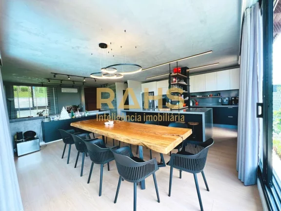 Imagem Casa averbada no Bairro América em Joinville com Vista incrível da Cidade. próximo a panificadora...