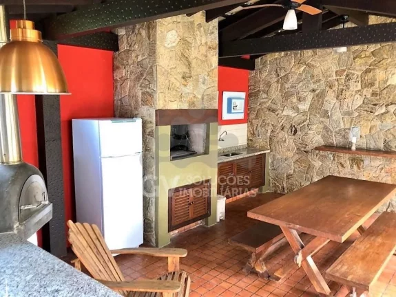 Imagem Casa com 4 dormitórios para alugar, 227 m² por R$ 930,83/dia - Condomínio Lagoinha - Ubatuba/SP