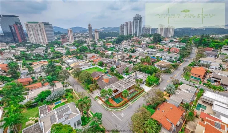 Imagem Casas para venda em Barueri no bairro Alphaville Residencial Um
