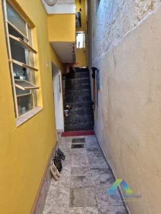 Imagem Sobrado com ótima localização 2 dormitórios