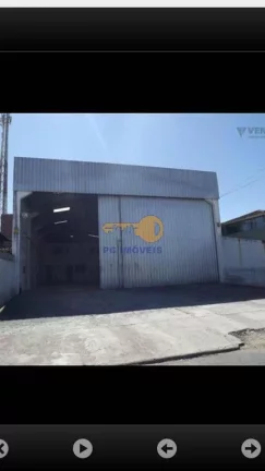 Imagem BARRACÃO COMERCIAL COM 400M² NO BAIRRO BRAGA EM SÃO JOSE DOS PINHAIS