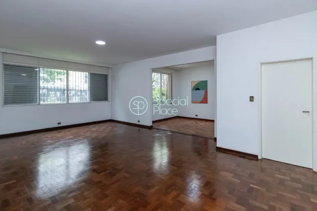 Imagem Esse apartamento é aquele imóvel que podemos chamar de "tela em branco", pois será vendido sem re...
