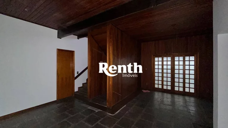 Imagem Sobrado com 3 dormitórios à venda, 296 m² por R$ 750.000,00 - Alto do Santana - Rio Claro/SP