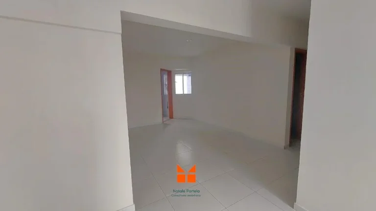 Imagem Quatro quartos no Coração do Espinheiro!