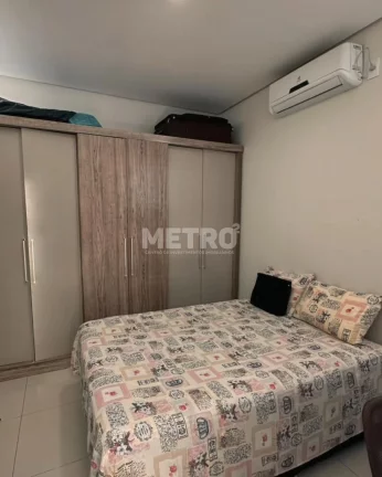 Imagem Casa, Condomínio Country Club, 04 quartos, sendo 01 suíte