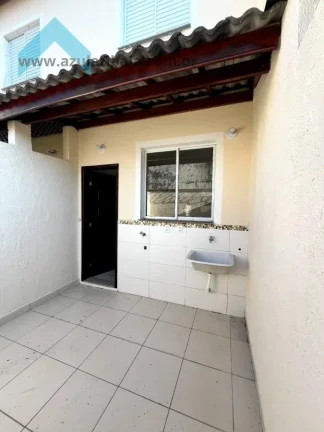 Imagem Casa 2 dorms no Residencial Petrae à venda em Atibaia