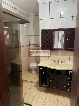 Imagem Sobrado de 220m² com 4 dormitórios e 2 suítes para locação em Jardim Cliper - São Paulo por R$ 4.000