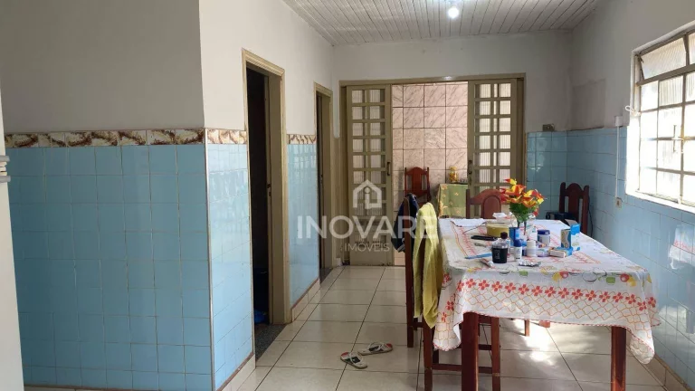 Imagem Casa com 2 dormitórios à venda, 250 m² por R$ 850.000,00 - Setor Bela Vista - Itumbiara/GO