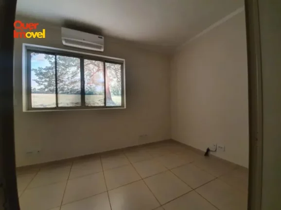 Imagem Sala Comercial para Venda ou Locação no Centro de Ribeirão Preto - 7 salas, 2 banheiros, 152m² - Venda ou Locação