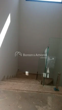 Imagem Elegância Contemporânea em Cada Detalhe 

Apresentamos uma obra-prima recém-construída que une s...