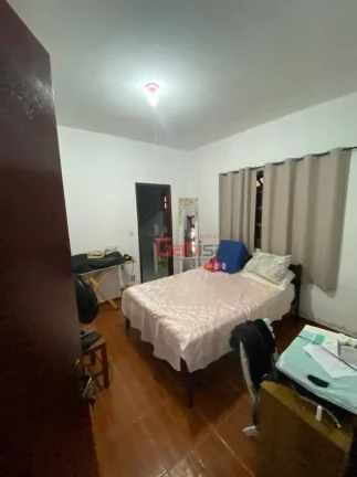 Imagem Casa com 3 dormitórios à venda, por R$ 350.000 - Samburá (Tamoios) - Cabo Frio/RJ