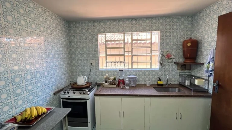 Imagem Casa à venda no bairro Vila Olímpica, Uberaba - 3 dormitórios, suíte, sacada e quintal!