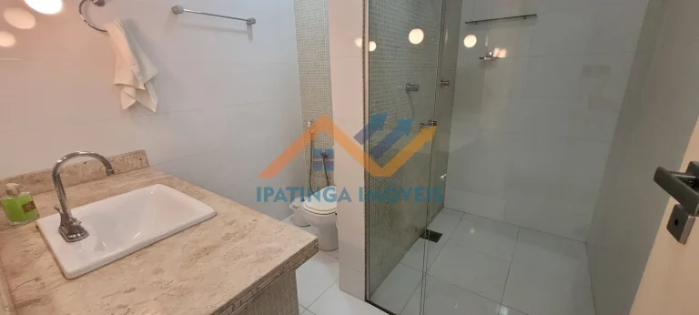 Imagem Casa de 4 quartos e 3 vagas de garagem no Imbaúbas