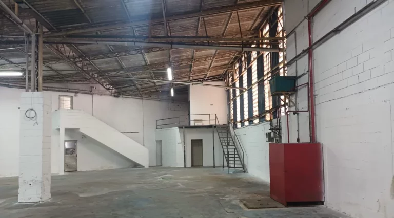 Imagem PAVILHÃO GALPÃO PARA VENDA OU LOCAÇÃO EM DIADEMA