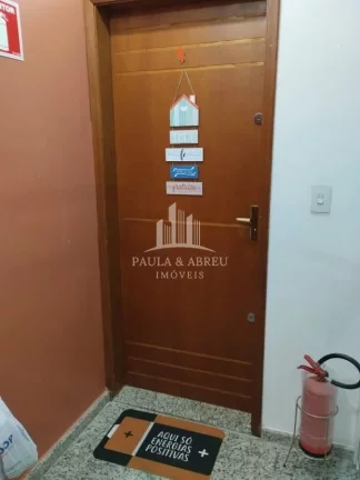 Imagem Vendo Cobertura, SÓ 270 Mil, 91m², 2 Dormitórios, Baixo Condomínio R$70,00, 1 Vaga na Vila Amábile Pezzolo, Santo André