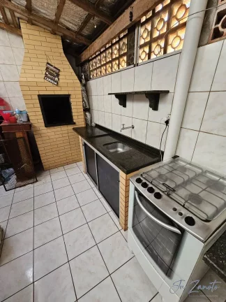 Imagem Casa a venda no Balneário Saint Etienne a 150 metros do Mar