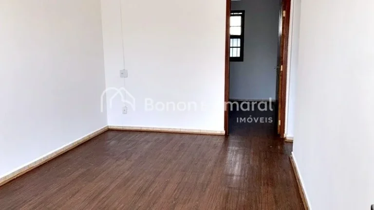 Imagem Bairro Taquaral excelente localização! 252m² de terreno, 104² de construção.
 
Para quem gosta...